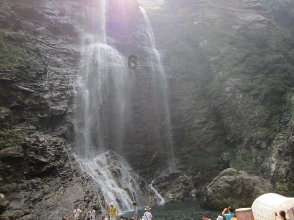 深圳有哪些地方是本地人不会去，外地人旅游经常去的景点？游戏画面